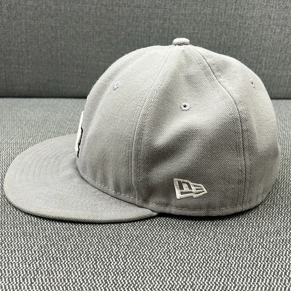 Los Angeles Dodgers New Era 59Fifty Men’s Gray Genuine Baseball Fitted Cap 7.5-8